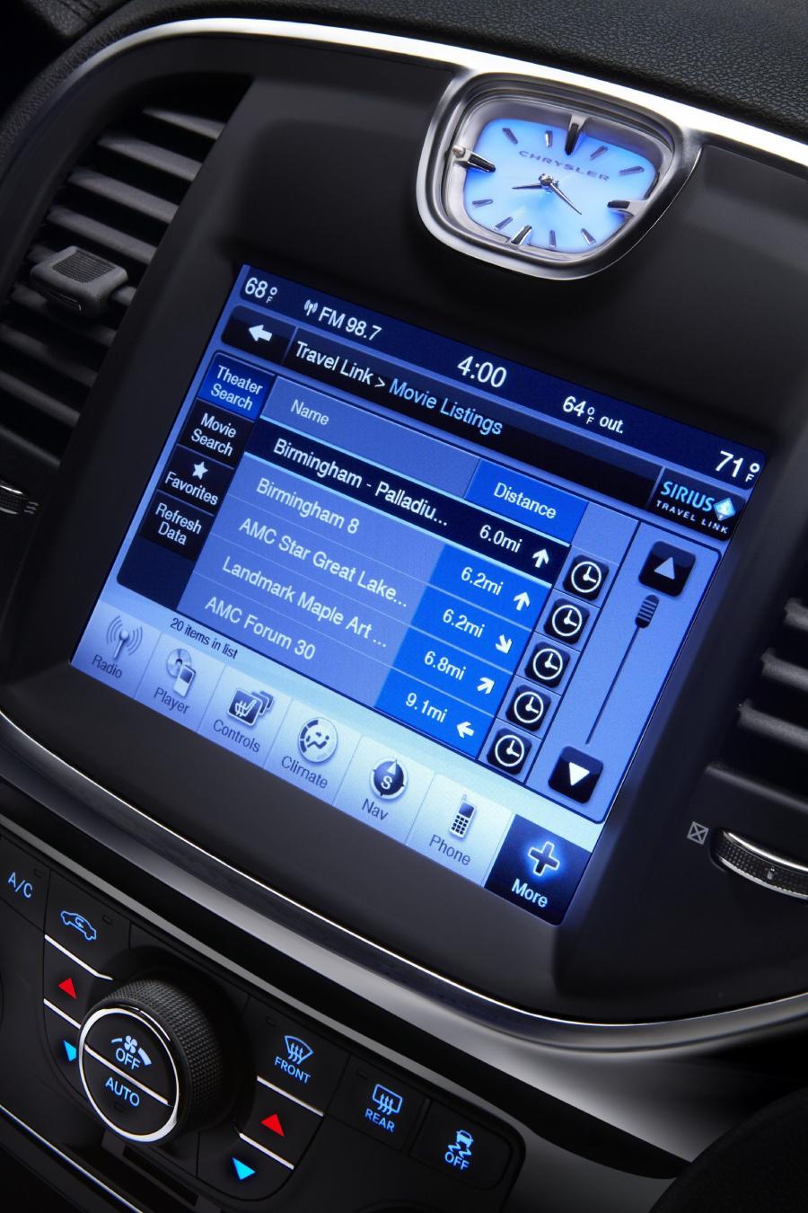  Chrysler 300C 2011 года  (фото 6 из 83)